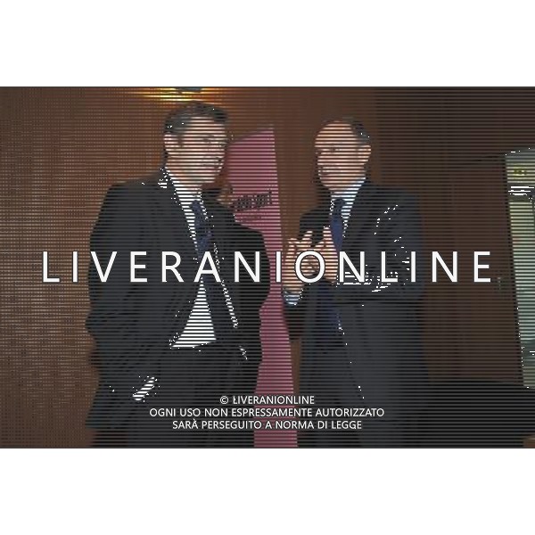 MILANO 26/10/2009 SALA BUZZATI CORRIERE DELLA SERA VIA BALZAN, 3 PREMIO GIACINTO FACCHETTI A CESARE PRANDELL NELLA FOTO CARLO VERDELLI E GIANNI PETRUCCI FOTO ROMANO/AG ALDO LIVERANI