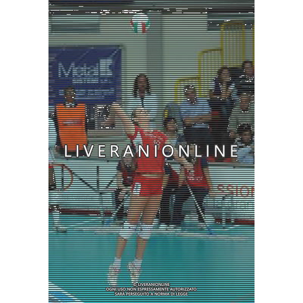 Findomestic Volley Cup - Campionato Pallavolo Serie A1 Femminile Busto Arsizio (VA) 25-10-2009 Yamamay Busto Arsizio - Zoppas Industries Conegliano Veneto nella foto: Havelkova Helena (Yamamay) in battuta foto Garavaglia - ag. Aldo Liverani sas