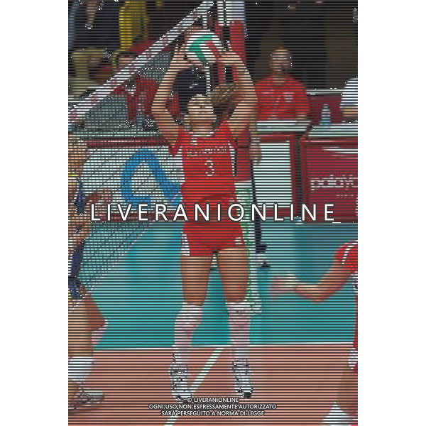 Findomestic Volley Cup - Campionato Pallavolo Serie A1 Femminile Busto Arsizio (VA) 25-10-2009 Yamamay Busto Arsizio - Zoppas Industries Conegliano Veneto nella foto: Fernandinha (Yamamay) in palleggio foto Garavaglia - ag. Aldo Liverani sas
