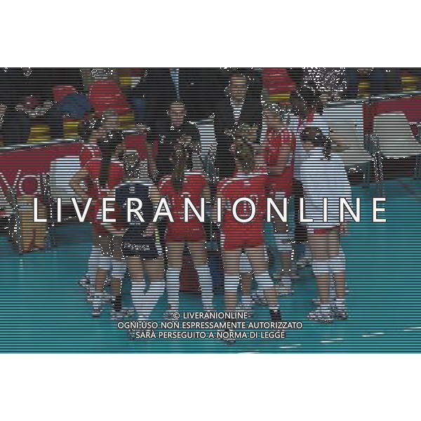 Findomestic Volley Cup - Campionato Pallavolo Serie A1 Femminile Busto Arsizio (VA) 25-10-2009 Yamamay Busto Arsizio - Zoppas Industries Conegliano Veneto nella foto: timeout Yamamay foto Garavaglia - ag. Aldo Liverani sas