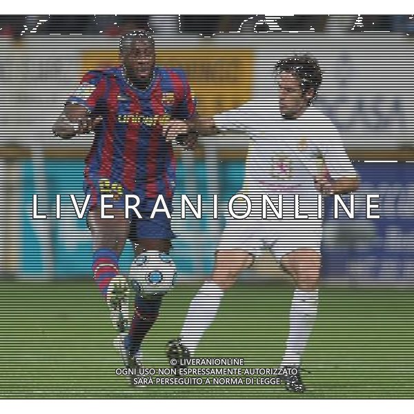 LEON, Spain (28/10/09).- Spanish King\'s Cup Cultural Leonesa vs Barcelona. Pictured: Toure Yaya. © MAA / ALFAQUI - Ag. Aldo Liverani sas ITALY ONLY CALCIO - COPPA DEL RE SPAGNA: PARTITA CULTURAL LEONESA vs BARCELLONA