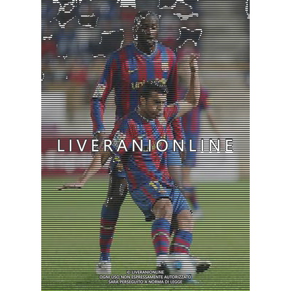 LEON, Spain (28/10/09).- Spanish King\'s Cup Cultural Leonesa vs Barcelona. Pictured: Pedro Rodriguez and Toure Yaya. © MAA / ALFAQUI - Ag. Aldo Liverani sas ITALY ONLY CALCIO - COPPA DEL RE SPAGNA: PARTITA CULTURAL LEONESA vs BARCELLONA