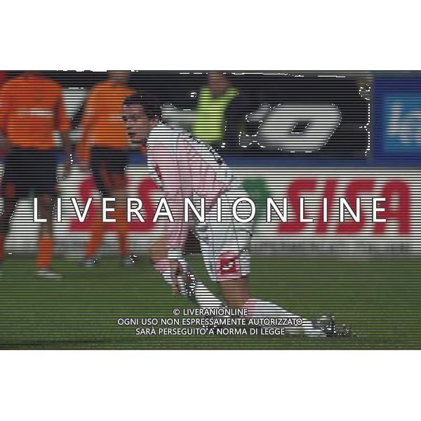PALERMO, 17/12/2003 PALERMO-ROMA TIM CUP COPPA ITALIA NELLA FOTO PEPE HA APPENA COLPITO IL PALLONE DI TESTA FACENDO GOL FOTO TERRUSO/AGENZIA ALDO LIVERANI