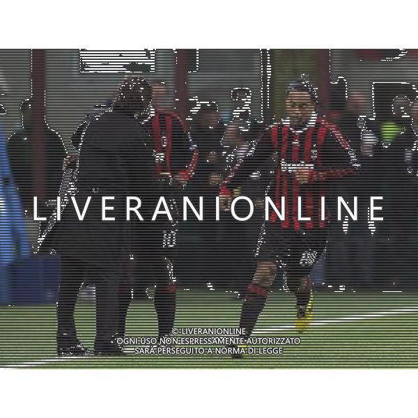 Milan - Real Madrid Campions League 03/11/2009 nella foto esultanza dopo il gol su rigore di ronaldinho del 1-1 con leonardo ©Luzzani/Agenzia Aldo Liverani Sas