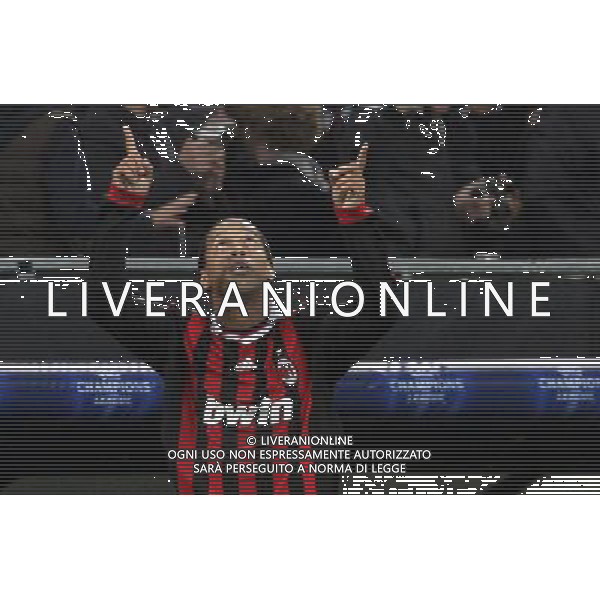 Milan - Real Madrid Campions League 03/11/2009 nella foto esultanza di Ronaldinho dopo il gol del 1-1 su rigore ©Venezia/Agenzia Aldo Liverani Sas