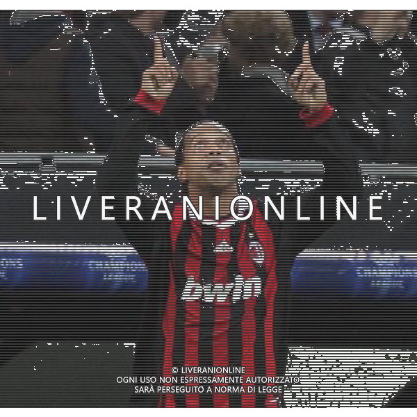 Milan - Real Madrid Campions League 03/11/2009 nella foto esultanza di Ronaldinho dopo il gol del 1-1 su rigore ©Venezia/Agenzia Aldo Liverani Sas