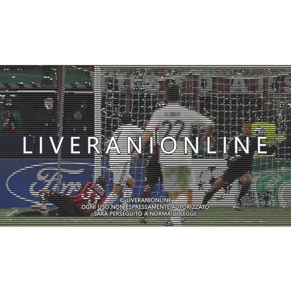 Milan - Real Madrid Champions League 03/11/2009 nella foto occasione di raul ©Luzzani/Agenzia Aldo Liverani Sas