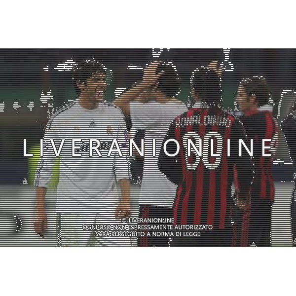 Milan - Real Madrid Champions League 03/11/2009 nella foto ricardo kaka\' e ronaldinho a fine gara ©Luzzani/Agenzia Aldo Liverani Sas