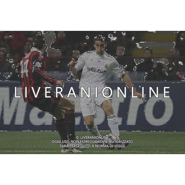 Milano 03-11-2009 Champions League 2009/10 Milan-Real Madrid 1:1 nella foto alvaro arbeloa e massimo oddo ph marco luzzani/ag ldo liverani s.a.s.