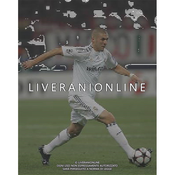 Milano 03-11-2009 Champions League 2009/10 Milan-Real Madrid 1:1 nella foto karim benzema ph marco luzzani/ag ldo liverani s.a.s.