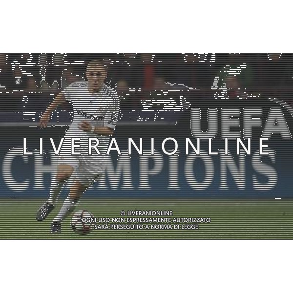 Milano 03-11-2009 Champions League 2009/10 Milan-Real Madrid 1:1 nella foto karim benzema ph marco luzzani/ag ldo liverani s.a.s.