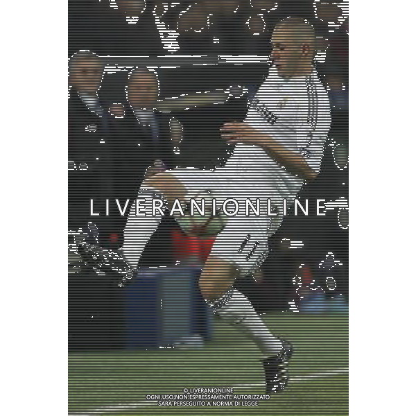 Milano 03-11-2009 Champions League 2009/10 Milan-Real Madrid 1:1 nella foto karim benzema ph marco luzzani/ag ldo liverani s.a.s.