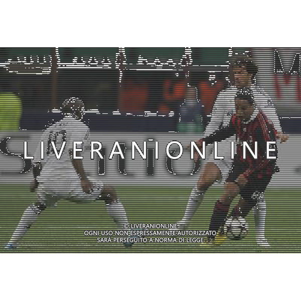 Milano 03-11-2009 Champions League 2009/10 Milan-Real Madrid 1:1 nella foto ronaldinho, ruud van nistelrooy e lassana diarra ph marco luzzani/ag ldo liverani s.a.s.
