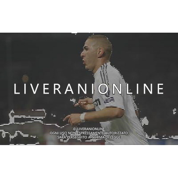 Milano 03-11-2009 Champions League 2009/10 Milan-Real Madrid 1:1 nella foto karim benzema esulta dopo il gol ph marco luzzani/ag ldo liverani s.a.s.