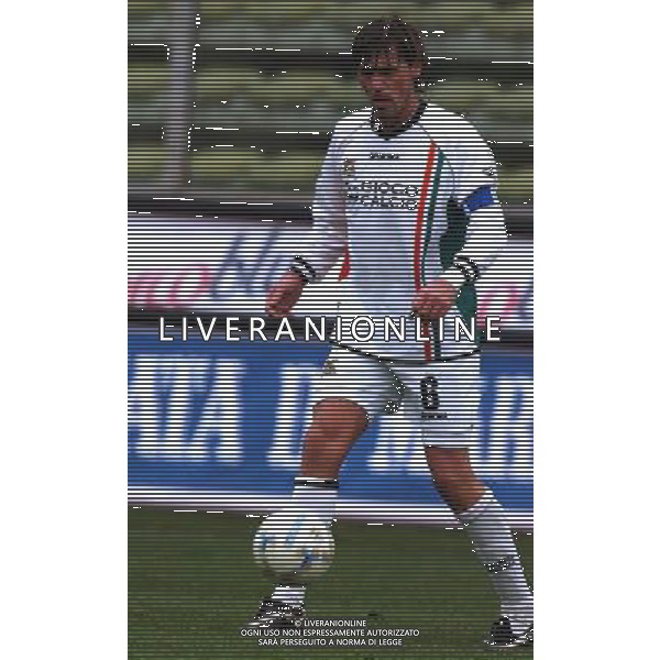 Venezia Calcio 2003/04 Coppa Italia Tim 2003/04 ( ottavi ) Parma - Venezia 0 - 1 17/12/2003 nella foto: Alessandro Calori foto Recalcati Danilo/Ag Aldo Liverani 
