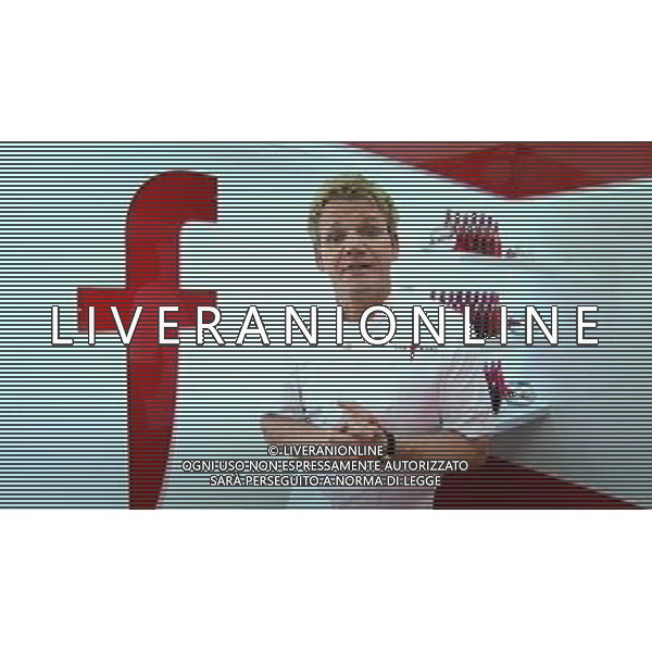 03.11.09 programma tv inglese: \' Gordon Ramsay\'s F Word - Series 5 - Episode 1\' nella foto: GORDON RAMSAY © PIC. SUPPLIED BY PLANET PHOTOS - Ag. Aldo Liverani sas ITALY ONLY 