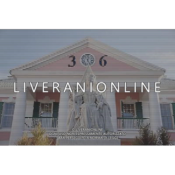 Statue of Queen Victoria in Parliament Square, Nassau, New Providence Island, Bahamas