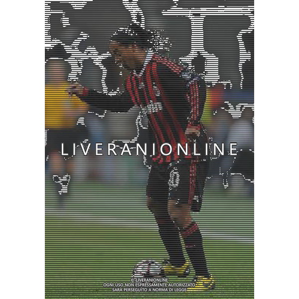 Champions League 2009/2010 Gruppo C Milano - 03.11.2009 AC Milan-Real Madrid CF Nella Foto:RONALDINHO /Ph.Vitez-Ag. Aldo Liverani