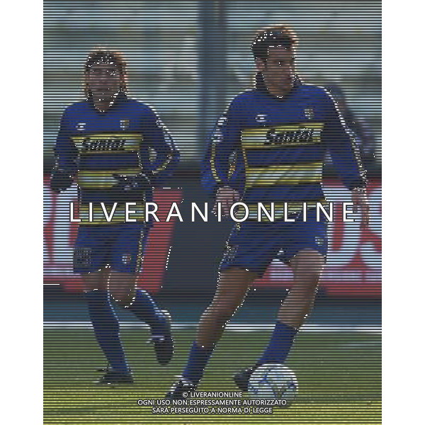Parma Calcio 2003/04 Coppa Italia 2003/04 ( ottavi ) Parma - Venezia 0-1 del 17/12/2003 nella foto: Seric - Bolano foto Recalcati Danilo/Ag Aldo Liverani
