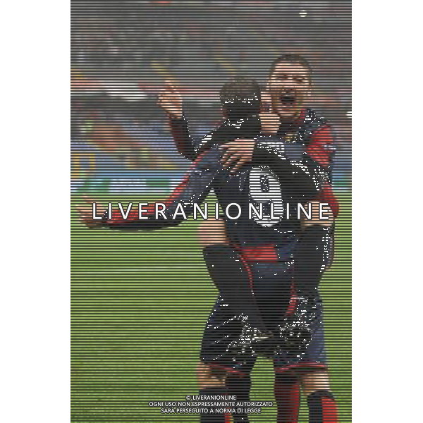 Genoa - Lille Uefa Europa League 2009/2010 5-11-2009 Genova Nella foto: Abbracci Esultanza dopo il gol di Hernan Crespo ©Alessandro Falzone/Agenzia Aldo Liverani Sas