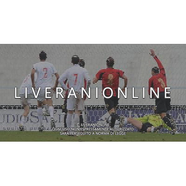 Lega Pro 1¡ Divisione Girone A 2009/2010 12¡Giornata Varese - 08.11.2009 Varese-Sorrento Nella Foto:BUZZEGOLI GOL /Ph.Vitez-Ag. Aldo Liverani