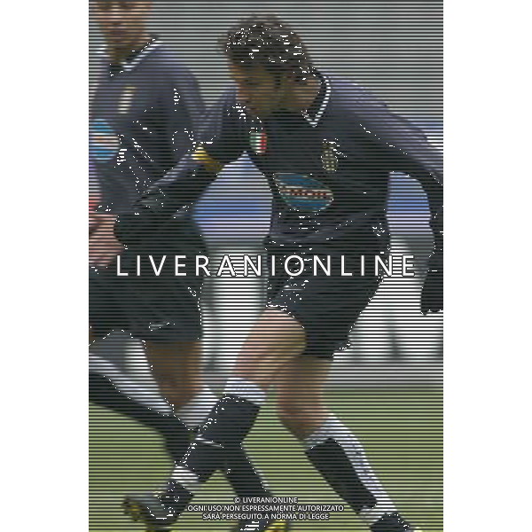 JUVENTUS - SIENA 18/12/2003 COPPA ITALIA TIM CUP NELLA FOTO :GOL DI ALESSANDRO DEL PIERO * FOTO: FILIPPO VENEZIA / AG : ALDO LIVERANI