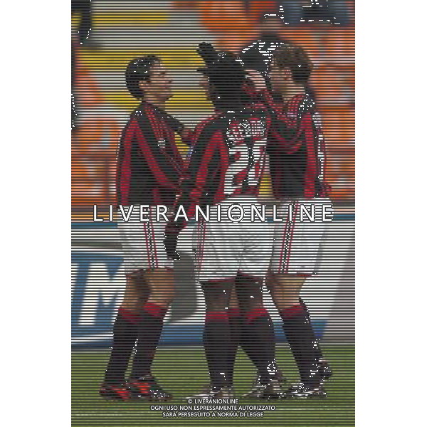 MILANO 18/12/03 COPPA ITALIA - MILAN SAMPDORIA NELLA FOTO: ESULTANZA INZAGHI