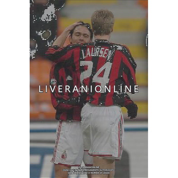 MILANO 18/12/03 COPPA ITALIA - MILAN SAMPDORIA NELLA FOTO: ESULTANZA INZAGHI