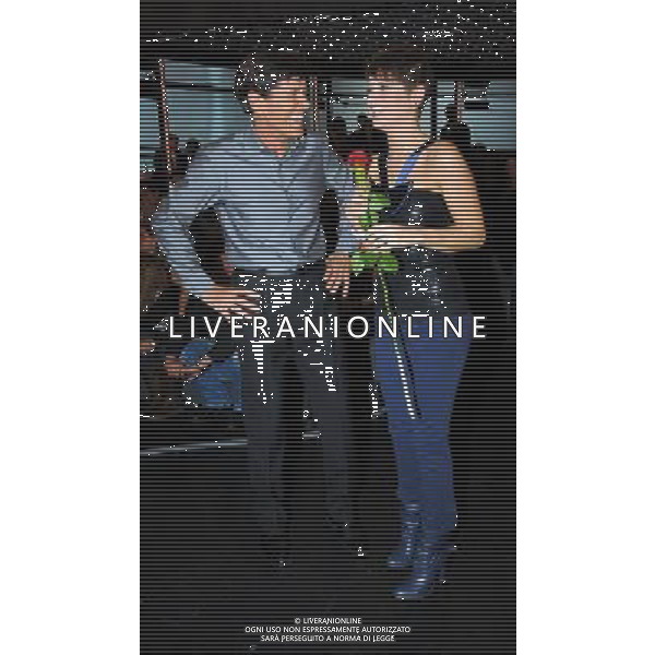 1ma PUNTATA DELLA TRASMISSIONE TV: \' GRAZIE A TUTTI\' ROMA - TEATRO DELLE VITTORIE NELLA FOTO: GIANNI MORANDI - ALESSANDRA AMOROSO © MASSIMO BRUNI - AG. ALDO LIVERANI SAS