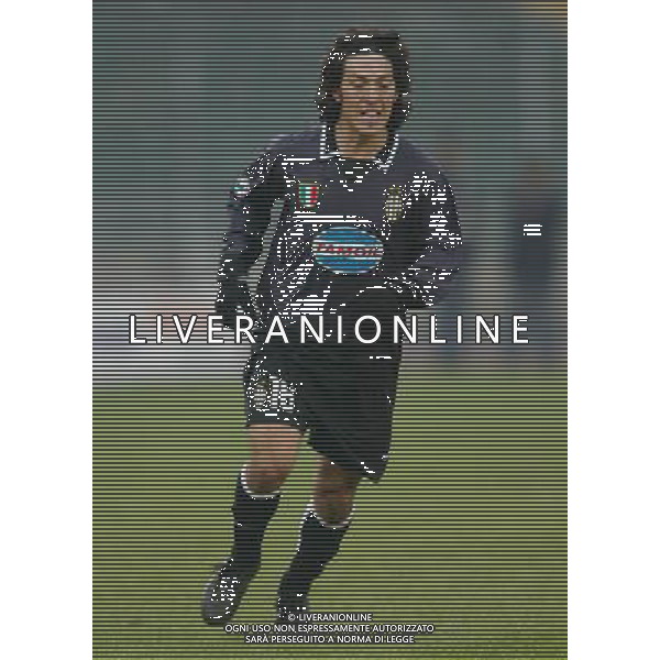 torino 18/12/2003 coppa italia ottavi ritorno juventus - siena nella foto camoranesi mauro ag aldo liverani/venezia