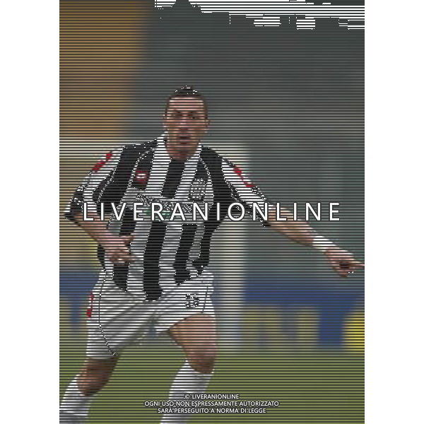 torino 18/12/2003 coppa italia ottavi ritorno juventus - siena nella foto cirillo bruno ag aldo liverani/venezia