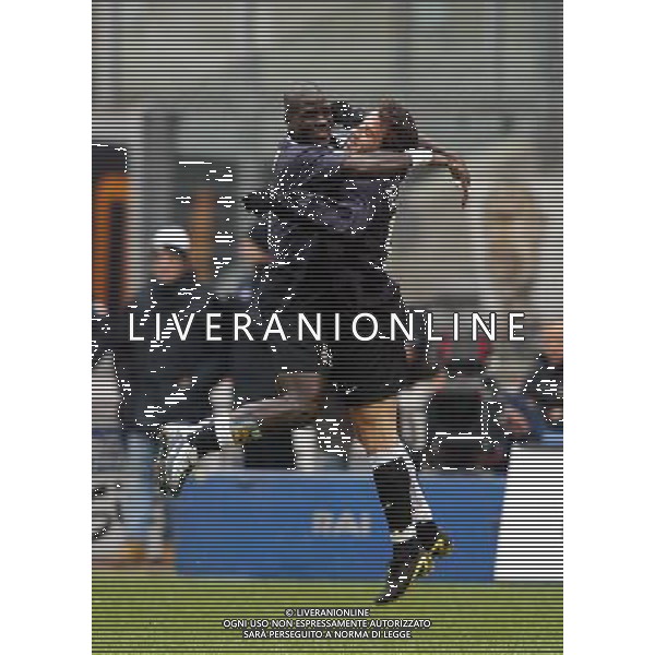 torino 18/12/2003 coppa italia ottavi ritorno juventus - siena nella foto esultanza di del piero ag aldo liverani/venezia