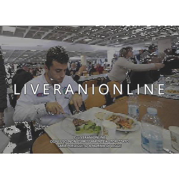 Raduno Nazionale Italiana Coppito (AQ) - 12.11.2009 La Nazionale mangia nella mensa della Caserma della Guardia di Finanza di Coppito Nella Foto:ROSSI /Ph.Vitez-Ag. Aldo Liverani