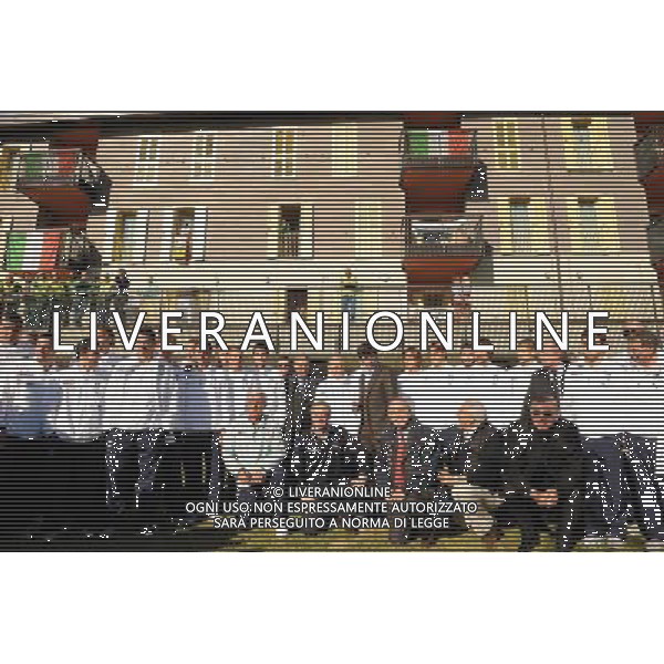 Raduno Nazionale Italiana L\'Aquila (AQ) - 12.11.2009 La Nazionale in visita alle nuove case dell\'Aquila Nella Foto:GRUPPO /Ph.Massimiliano Vitez/Ag. Aldo Liverani