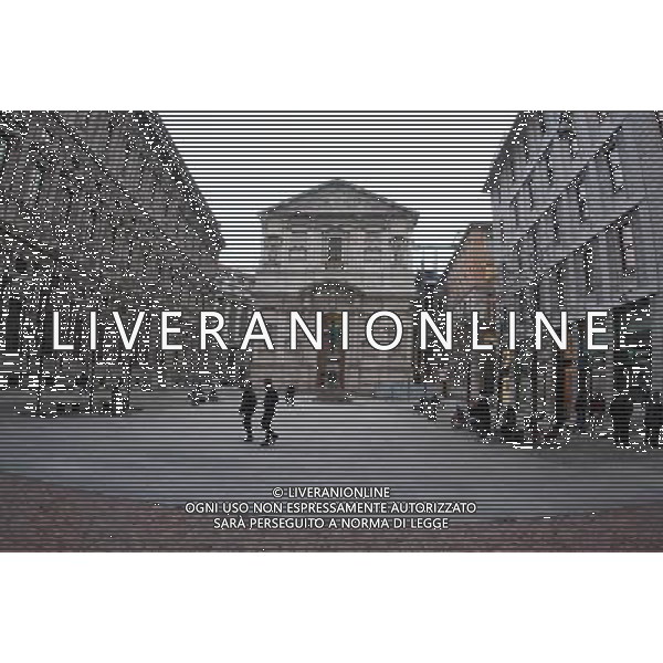 VEDUTE DELLA CITTA\' DI MILANO NELLA FOTO: PIAZZA SAN FEDELE CON LA CHIESA © ANTONIO SORANO - AG. ALDO LIVERANI SAS