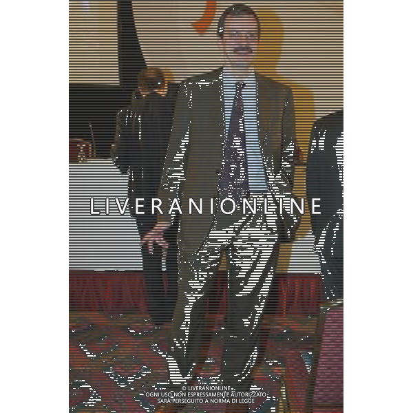 MILANO 3/11/2003 HOTEL PRINCIPE DI SAVOIA P.ZZA DELLA REPUBBLICA SECONDA EDIZIONE DEL SUMMIT INTERNAZIONALE DELLA COMUNICAZIONE NELLA FOTO MASSIMO GAGGI VICE DIRETTORE DEL CORRIERE DELLA SERA* FOTO ROMARIO/AG ALDO LIVERANI