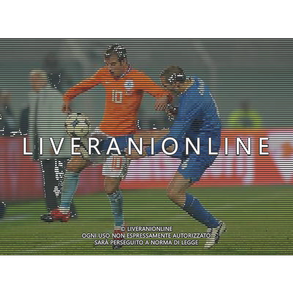 Amichevole Pescara - 14.11.2009 Italia-Olanda Nella Foto:VAN DER VAART-CHIELLINI /Ph.Vitez-Ag. Aldo Liverani