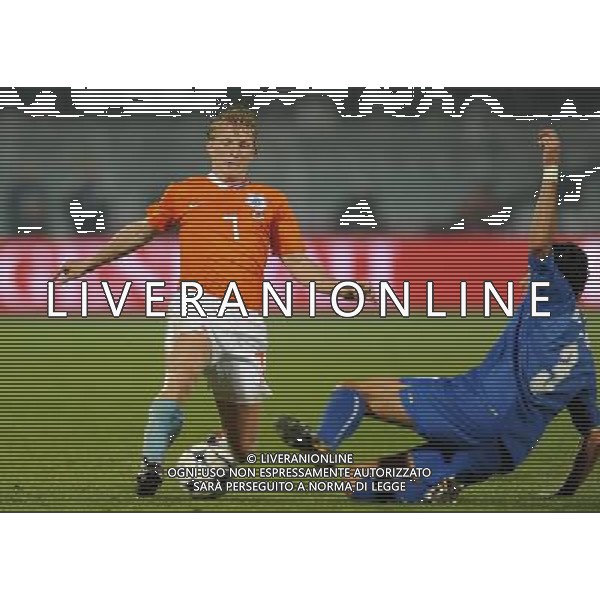 Amichevole Pescara - 14.11.2009 Italia-Olanda Nella Foto:KUYT-GROSSO /Ph.Vitez-Ag. Aldo Liverani