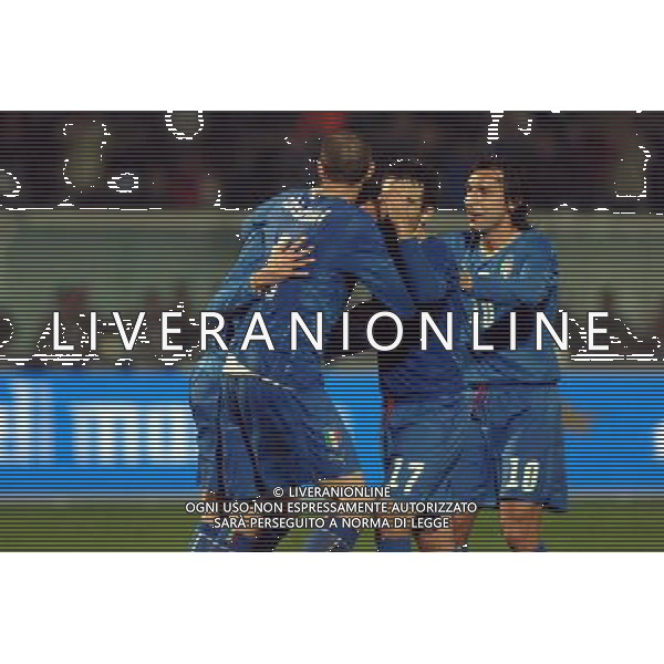 PESCARA 14/11/2009 CALCIO AMICHEVOLE ITALIA OLANDA CALCIO NELLA FOTO L\'ESULTANZA DELL\'ITALIA DOPO IL GOL DI GIAMPAOLO PAZZINI PH AG ALDO LIVERANI SAS