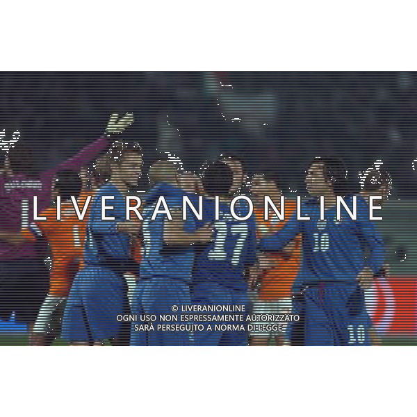 PESCARA 14/11/2009 CALCIO AMICHEVOLE ITALIA OLANDA CALCIO NELLA FOTO L\'ESULTANZA DELL\'ITALIA DOPO IL GOL DI GIAMPAOLO PAZZINI PH AG ALDO LIVERANI SAS