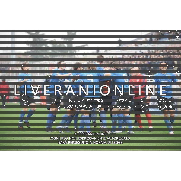 Campionato Lega PRO 1 Divisione Novara 22-11-2009 Novara - Benevento nella foto: l\'esultanza del Novara dopo il gol foto Garavaglia - ag. Aldo Liverani sas