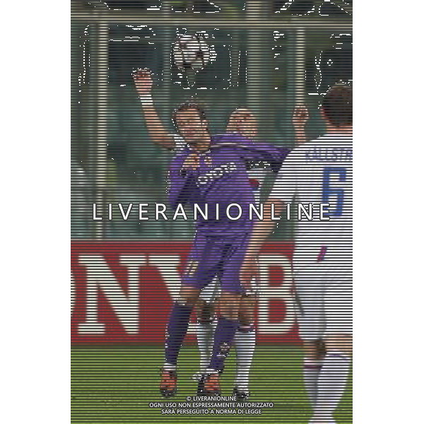 FIORENTINA - OLYMPIQUE LIONE CHAMPIONS LEAGUE 2009/2010 FIRENZE 24/11/2009 NELLA FOTO: ALBERTO GILARDINO E CRISTIANO MARQUES ©AGENZIA ALDO LIVERANI S.A.S.