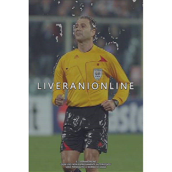 FIORENTINA - OLYMPIQUE LIONE CHAMPIONS LEAGUE 2009/2010 FIRENZE 24/11/2009 NELLA FOTO: L\'ARBITRO OLEGARIO BENQUERENCA ©AGENZIA ALDO LIVERANI S.A.S.