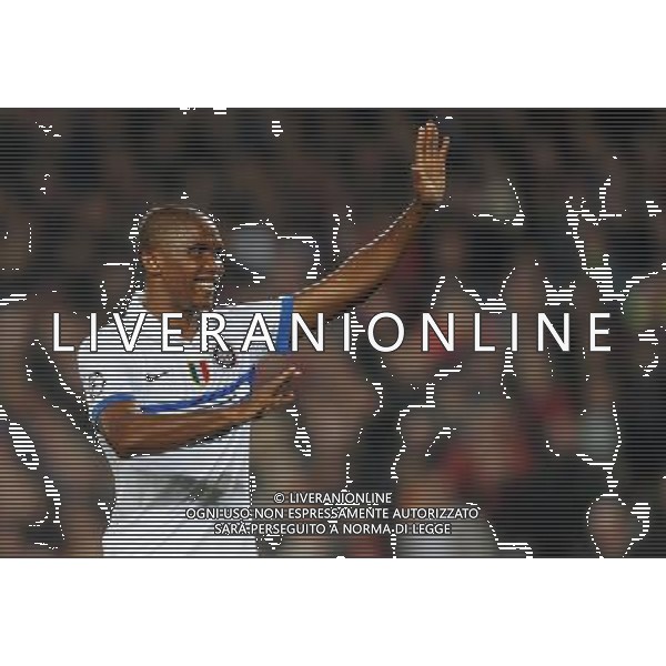 Champions League 2009/2010 Gruppo F MD5 Barcellona - 24.11.2009 FC Barcellona-FC Inter Nella Foto:ETO\'O SALUTA I TIFOSI /Ph.Vitez-Ag. Aldo Liverani