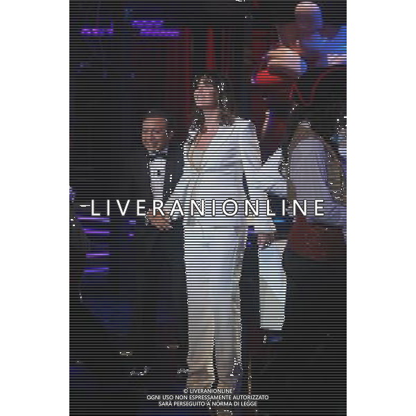 ELISABETTA GREGORACI ( incinta) OSPITE AL \' CHIAMBRETTI NIGHT\' NELLA FOTO: ELISABETTA GREGORACI CON PIERO CHIAMBRETTI FOTO ANTONIO SORANO - AG. ALDO LIVERANI SAS