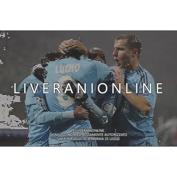 Champions League 2009/2010 Gruppo C MD5 Milano - 25.11.2009 AC Milan-Olympique Marsiglia Nella Foto: esultanza dopo il gol del pareggio di lucho del 1-1 /Ph.luzzani-Ag. Aldo Liverani