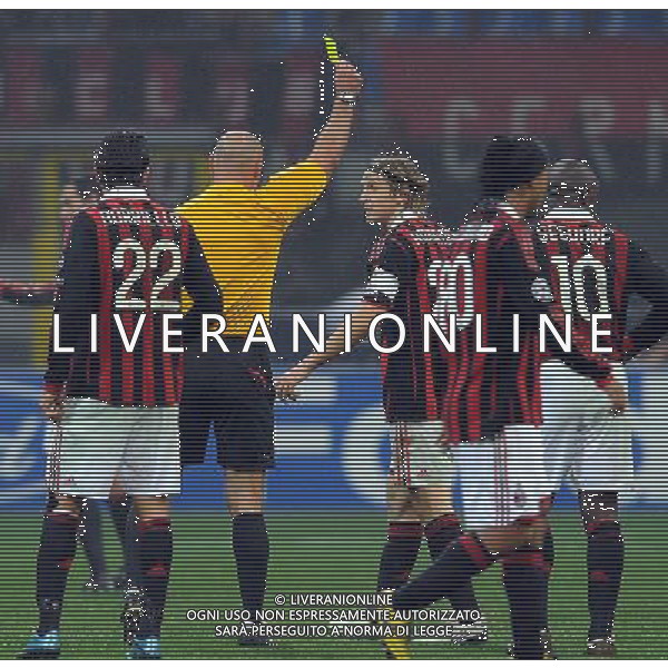 AC Milan - Olympique Marsiglia Champions League 2009/2010 Gruppo C MD5 Milano - 25.11.2009 Nella Foto: ammonizione di AMBROSINI massimo /Ph.Vitez-Ag. Aldo Liverani
