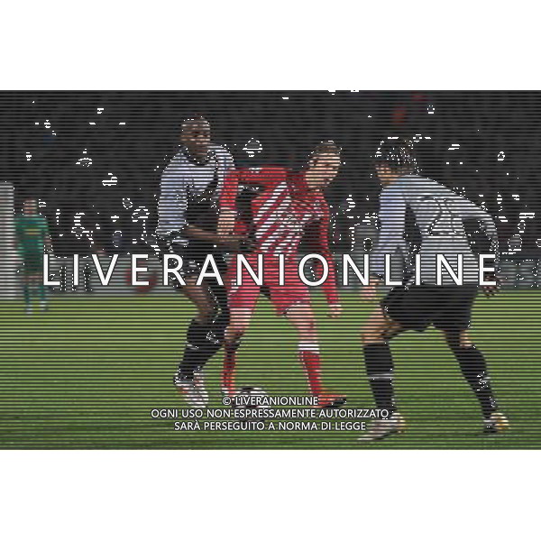 25-11-2009 Bordeaux (Francia) Sport-Calcio Bordeaux Juventus Champions League 2009/2010 Nella foto: sissoko ag aldol iverani