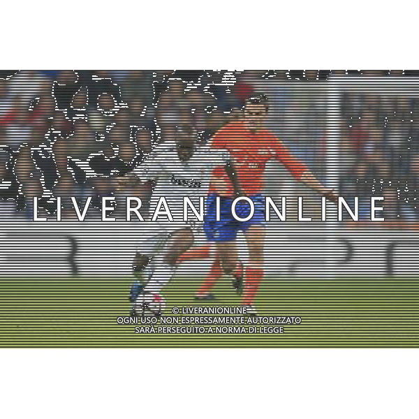 MADRID , Spain (25/11/09).- Champions League match Real Madrid vs Zurich. Lassana Diarra and Milan Gajic. Photo: Cebolla / Cid-Fuentes / ALFAQUI - Ag. Aldo Liverani sas ITALY ONLY CHAMPIONS LEAGUE - REAL MADRID vs ZURIGO