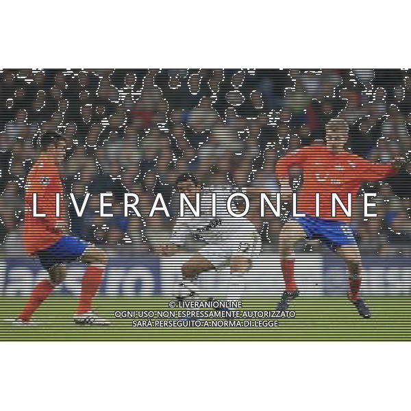 MADRID , Spain (25/11/09).- Champions League match Real Madrid vs Zurich. Marcelo and Florian Stahel. Photo: Cebolla / Cid-Fuentes / ALFAQUI - Ag. Aldo Liverani sas ITALY ONLY CHAMPIONS LEAGUE - REAL MADRID vs ZURIGO